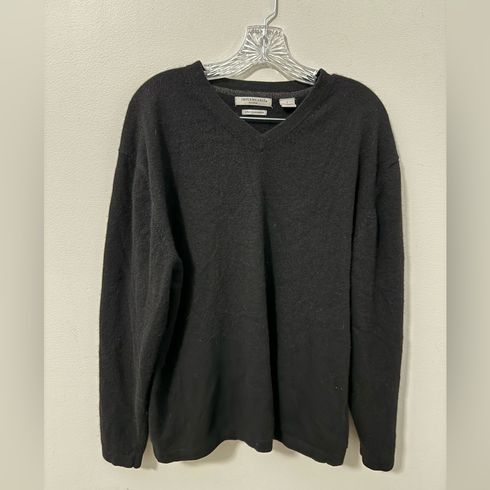 2-Ply Cashmere V-Neck Sweater - Impermeable Platinum, Black, Size Large, Men's